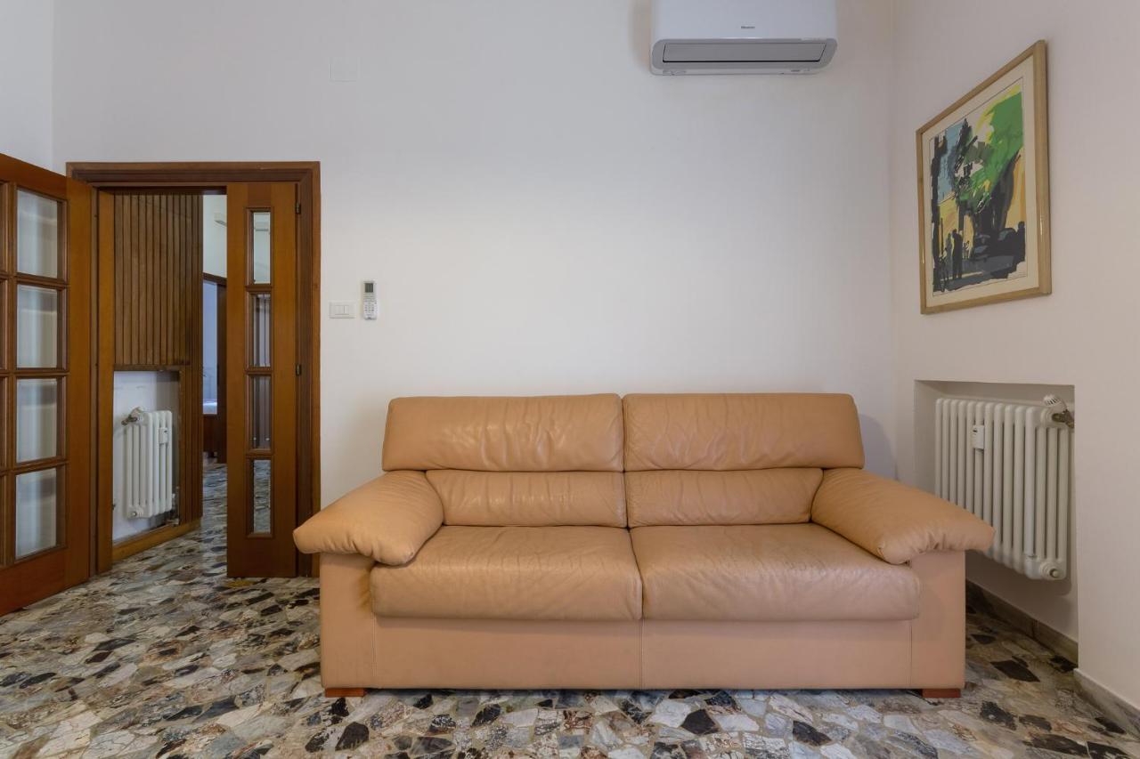 A 500 Mt Dalla Certosa Apartment Boloňa Exteriér fotografie